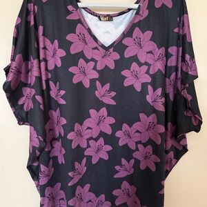 Luz Women's Floral Blouse - Purple on Black
